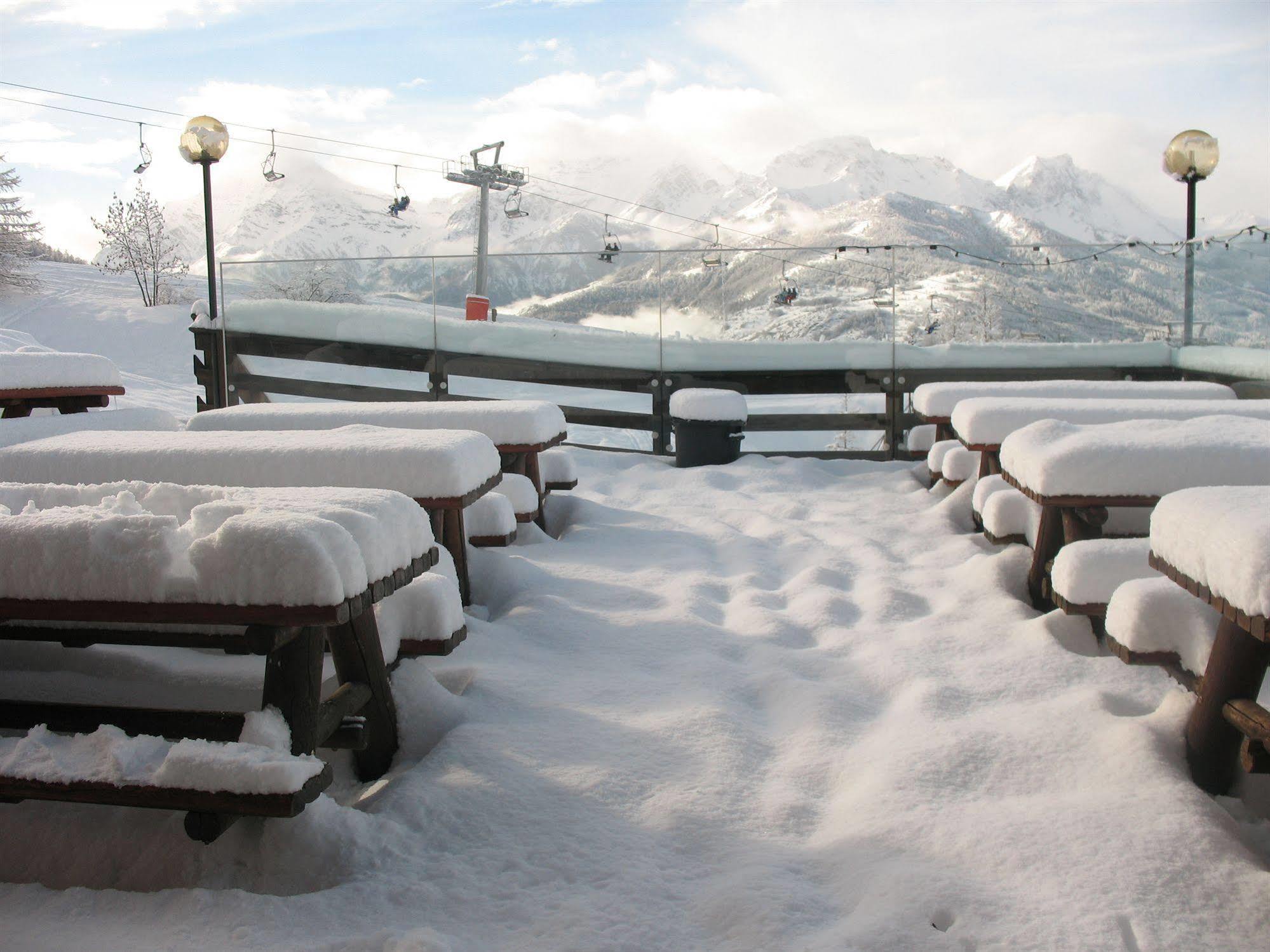 Restaurant Hotel Chalet Del Sole Oulx Exterior foto
